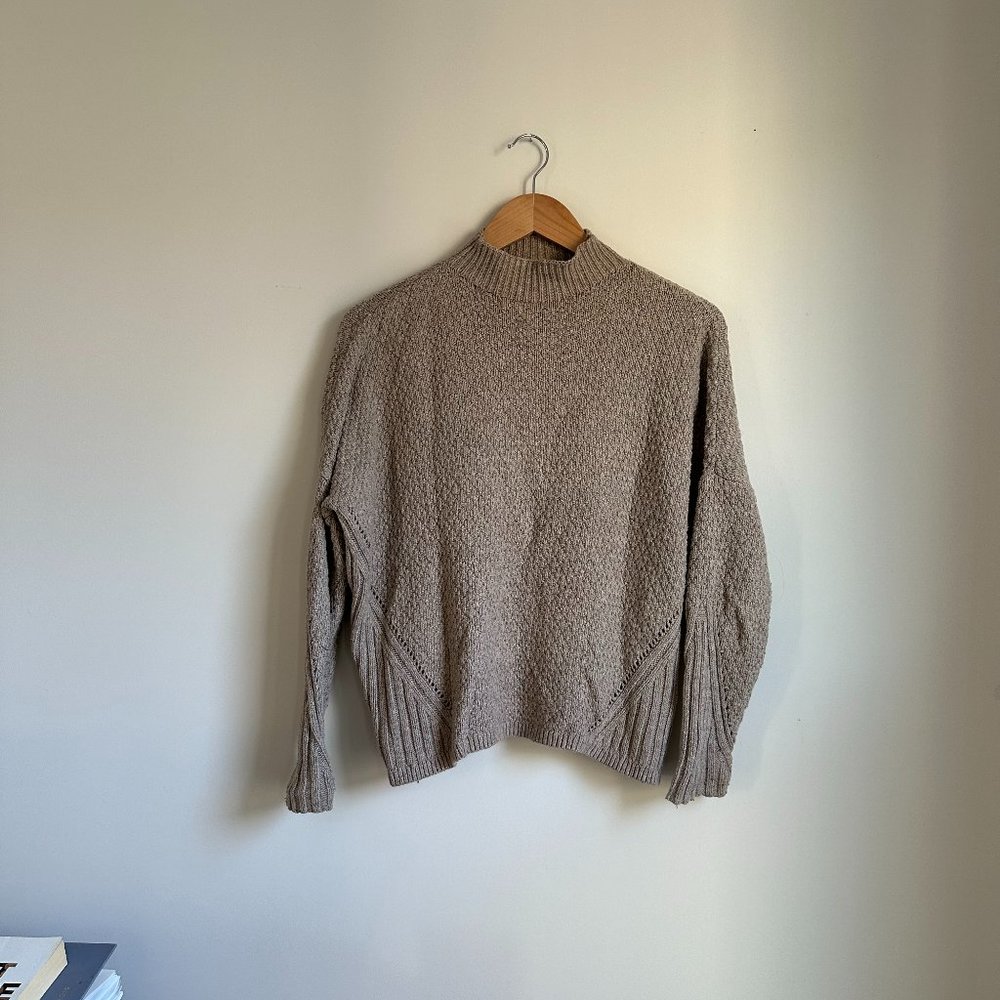 LOFT - Mock Neck Sweater in Sandstone, Size XS